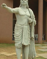 Modern statue commemorating Aryabhata