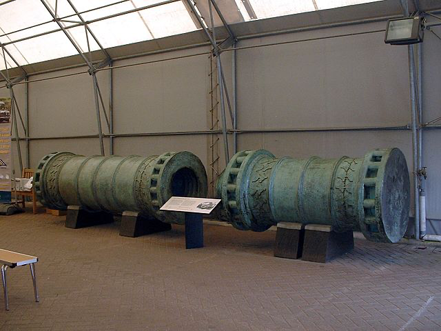 The two-part Dardanelles bombard