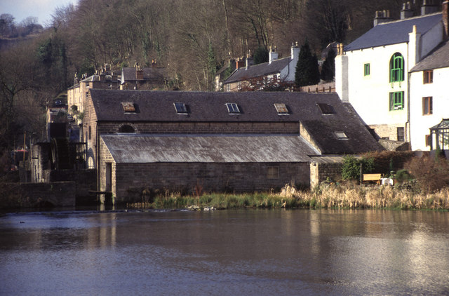 Waterwheel and mill at Cromford — Chris Allen, CC BY-SA 2.0